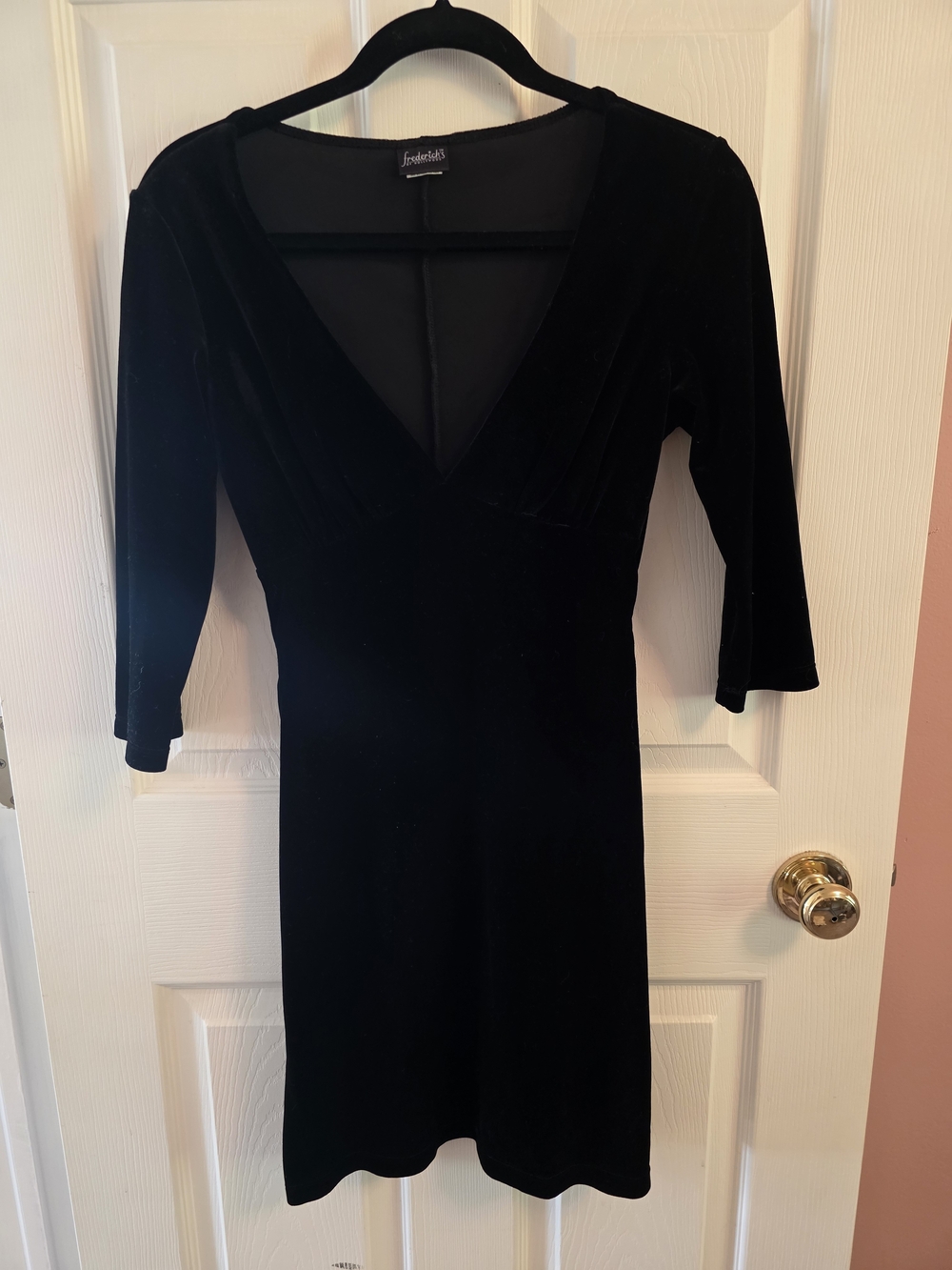 Frederick's of Hollywood Black Velvet V-Neck Long Sleeve Dress